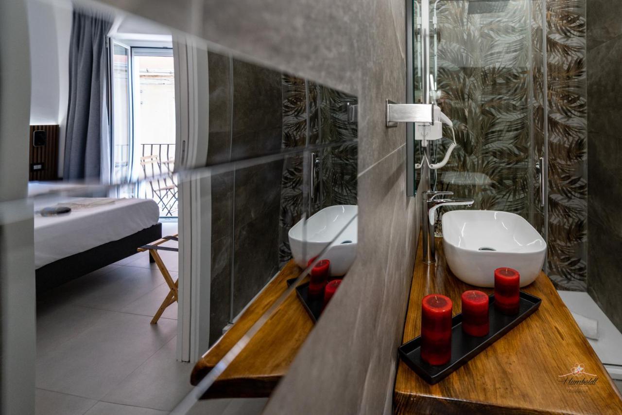 Humboldt Luxury Rooms ตาออร์มินา ภายนอก รูปภาพ