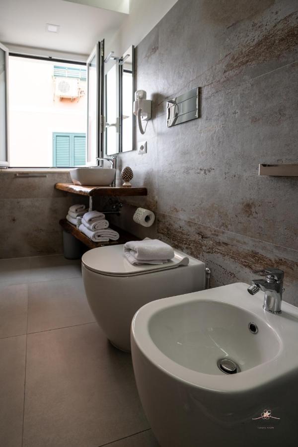 Humboldt Luxury Rooms ตาออร์มินา ภายนอก รูปภาพ